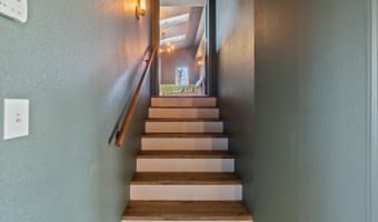 19789 Weide Way, Anderson, CA 96007