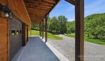 167 Apple Cove Rd, Banner Elk, NC 28604
