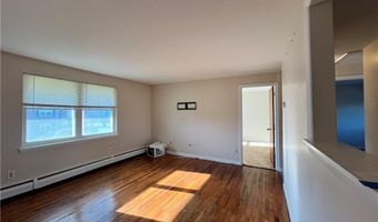 70 Carroll Ave 507, Newport, RI 02840