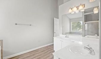 10905 Pinewalk Forest Cir, Alpharetta, GA 30022