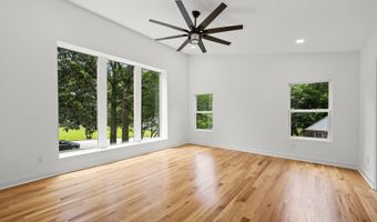 2155 Venetian, Atlanta, GA 30311