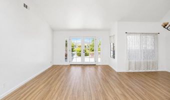 878 Rivertree Dr, Oceanside, CA 92058