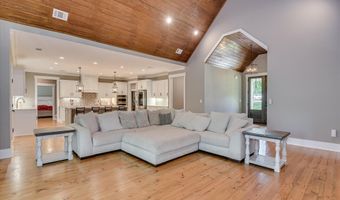 1199 Pawnee Dr, Lincolnton, GA 30817