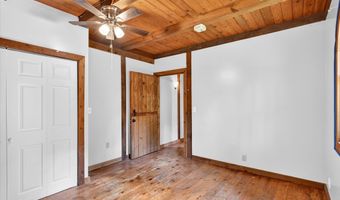 19860 Lawrence 2230, Aurora, MO 65605