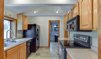 412 High St, Arena, WI 53503