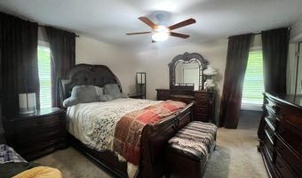 34 Lakeside Dr, Alloway, NJ 07461