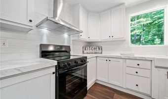 2859 Fortner Rd, Ball Ground, GA 30107