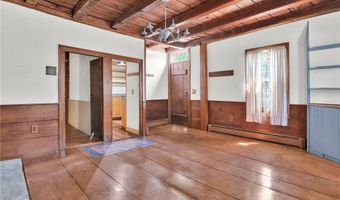 383 Putnam Pike, Glocester, RI 02829