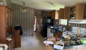 1550 Broadway Dr, Bean Station, TN 37708