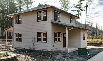 51680 Rose St, Blue River, OR 97413