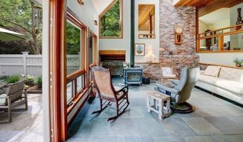 40 Bicentennial Way, Boxborough, MA 01719