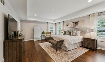 404 W Olive St, Arlington Heights, IL 60004