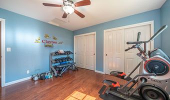 6679 Meadowlark Ln, Anderson, CA 96007