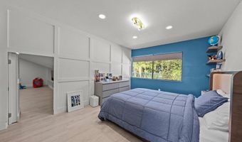 20 Lake Helix Dr, La Mesa, CA 91941