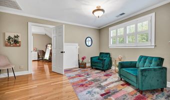 1368 Sunnyhill Dr, Camden, SC 29020