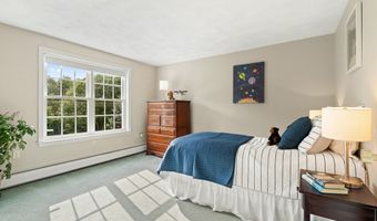 3 Penni Ln, Andover, MA 01810