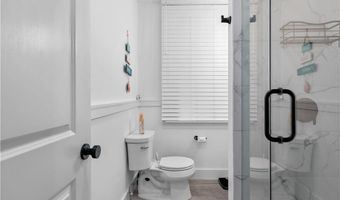 13 Sherman St 1, Newport, RI 02840