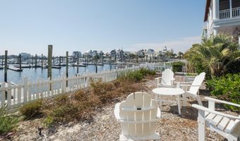43 Transom Row, Bald Head Island, NC 28461