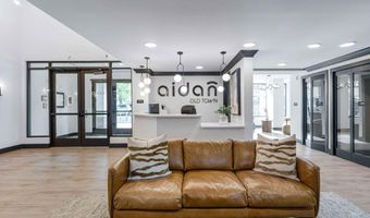 701 N HENRY St 204, Alexandria, VA 22314