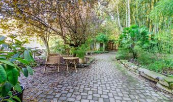 5601 Freedom Blvd, Aptos, CA 95003