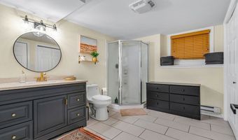 12 Arrowhead Rd, Bellingham, MA 02019