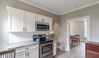 202 E Adams St, Arlington, MN 55307
