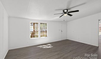 5 Concord Knoll Ln, Asheville, NC 28803