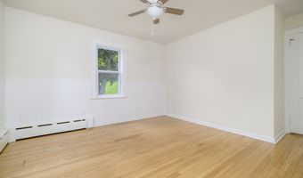 206 Ridgefield Ave, Bridgeport, CT 06610