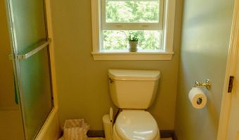 11 Highcrest Dr, Belmont, NH 03220