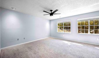 641 MAPLE OAK Cir 101, Altamonte Springs, FL 32701