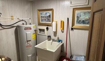23105 S Montego Bay Rd, Abingdon, VA 24211