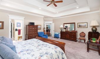 210 Pizarro Dr, Hot Springs Village, AR 71909