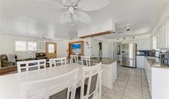 872 N SHORE Dr, Anna Maria, FL 34216