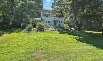 570 McGrath Pond Rd, Belgrade, ME 04917