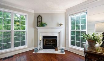 3060 Cypress Cv, Ball Ground, GA 30107