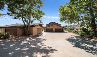 879 Stewart Canyon Rd, Fallbrook, CA 92028