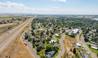 650 Highland St, American Falls, ID 83211