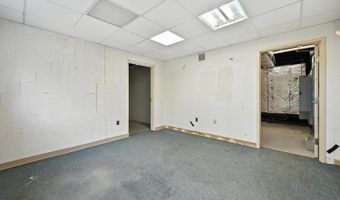 10 Pethaven Ln, Augusta, ME 04330