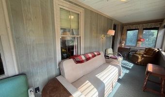 10 Palm St, Baileyville, ME 04694