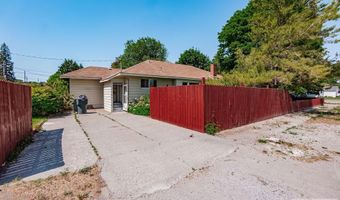 308 S Stout Ave, Blackfoot, ID 83221