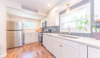 1123 W Huron St, Ann Arbor, MI 48103