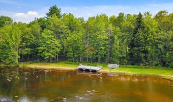 141 EMBILL Dr, Blakeslee, PA 18610