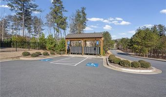 669 Fairway Dr, Acworth, GA 30101