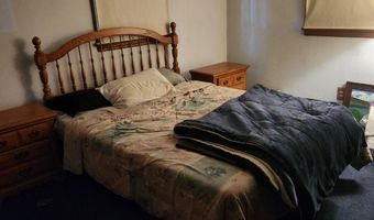 28 Lakeside Dr NW, Alloway, NJ 07461