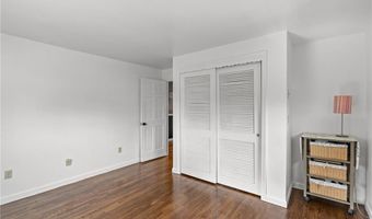 1 Leahy St, East Providence, RI 02916
