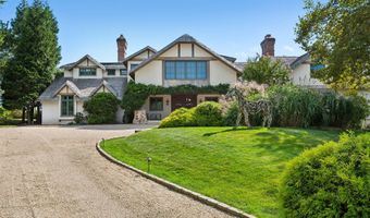 14 St Mary's Ln, Amagansett, NY 11930