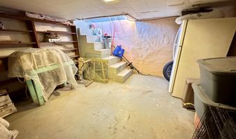 905 N 6th St, Alpine, TX 79830