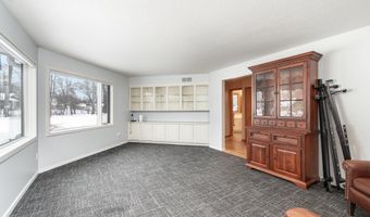 5390 Pheasant Ct, Alma, MI 48801