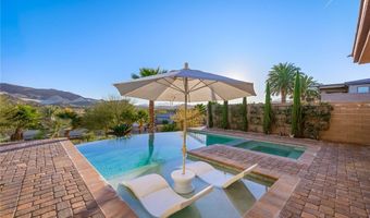 17 Reflection Cove Dr, Henderson, NV 89011