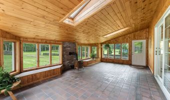 170 Pomfret Rd, Brooklyn, CT 06234